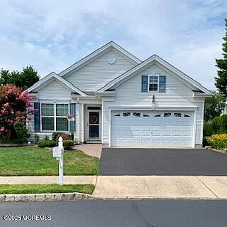 1st image of 4 Gladston Court