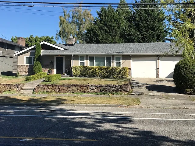 Building Photo - 4422 50th Ave S