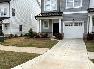 9451 Munsing Dr, Charlotte, NC 28269