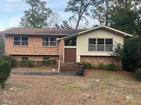 912 Sea Cliff Dr, Fairhope, AL 36532