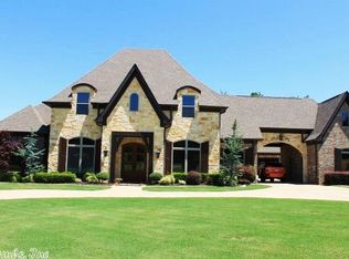 1016 Layman Dr, Jonesboro, AR 72404