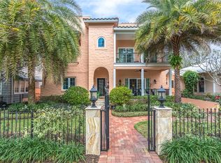 133 16th Ave N, Saint Petersburg, FL 33704