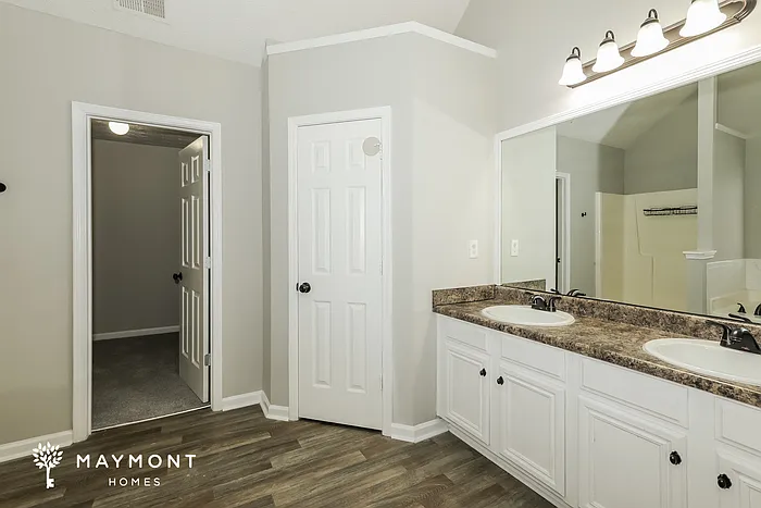 12206 Stillman Ct — Photo 8