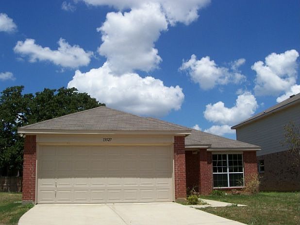 1st image of 2946 Ramsey Ave