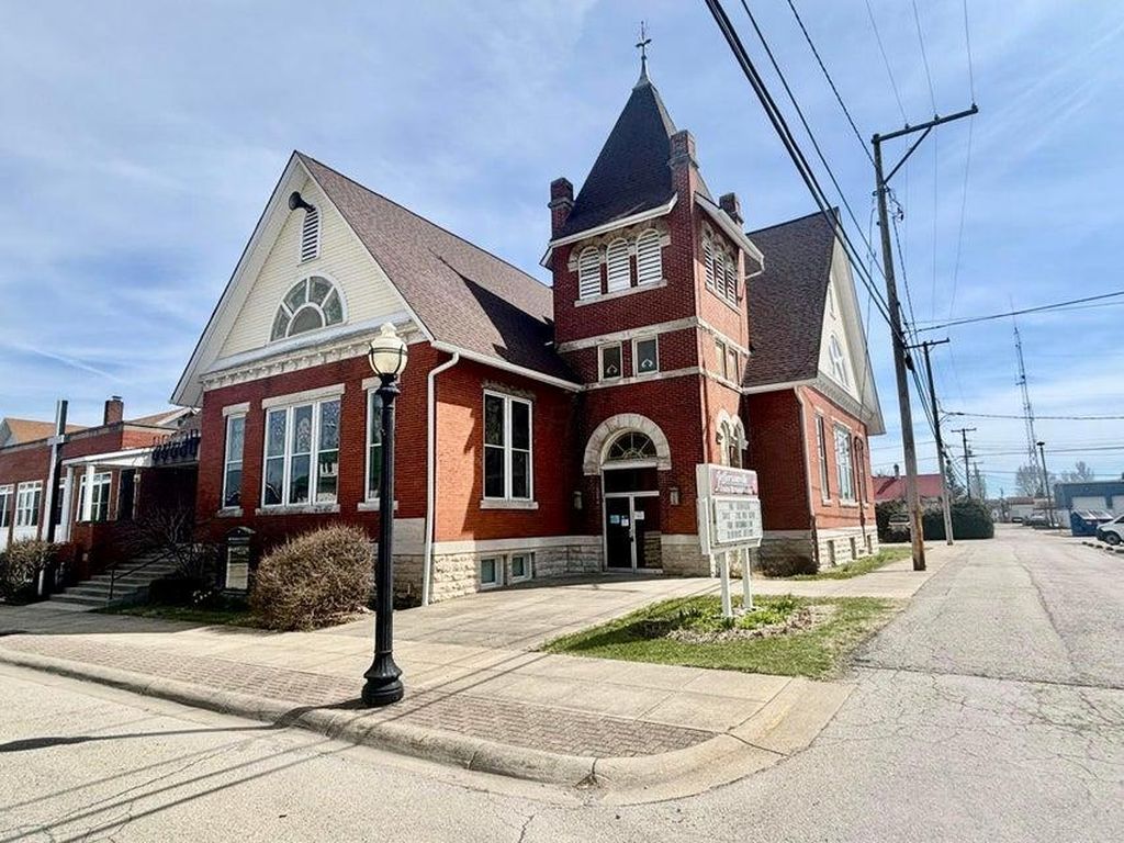 Real estate listing image