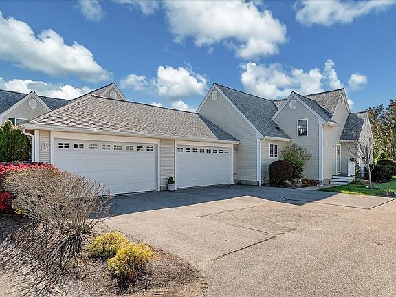 3rd image of 4 Old Field Road