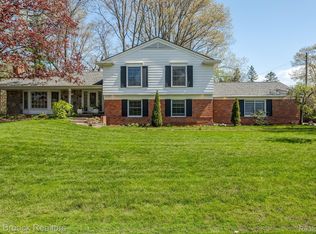 4611 Brafferton Dr, Bloomfield Hills, MI 48302