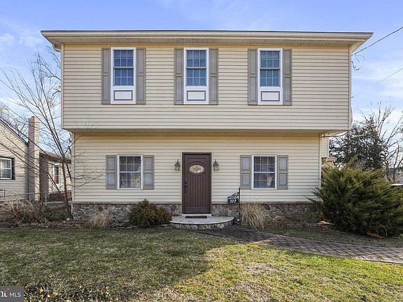 2nd image of 117 State Ave