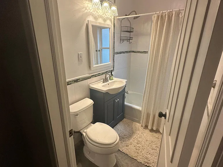 406 E Park St — Photo 10