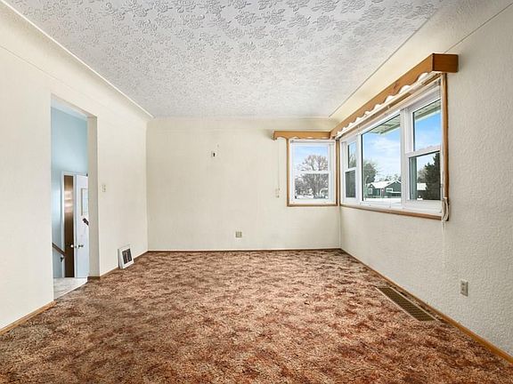 2nd image of 1334 Avenue E