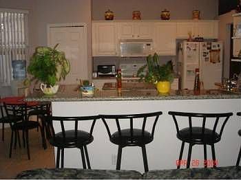 5th image of 1025 NW 125th Ave