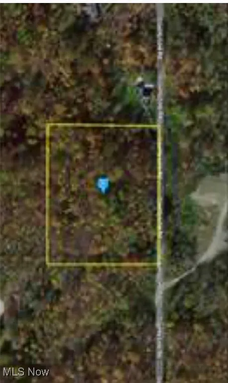 560 County Line Rd photo 1
