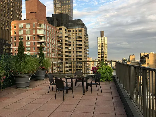 Rented by Charles Rutenberg Realty, Inc. | media 16