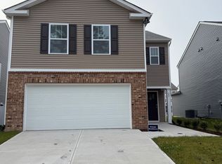 40 Lillian Ln, Hendersonville, NC 28792
