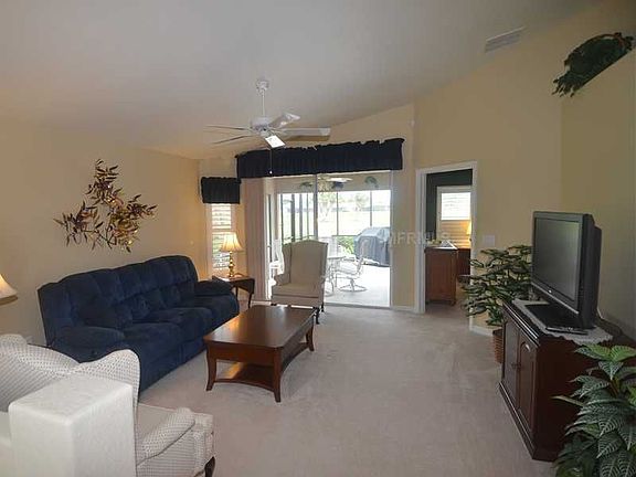 3rd image of 3478 Lakewood Blvd
