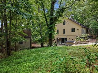 1746-1746 E Drift Rd, Westport, MA 02790