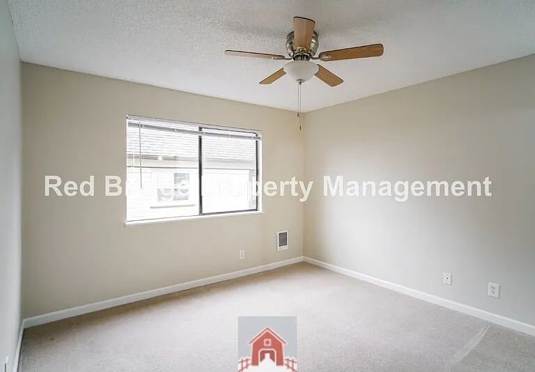 4314 SW View Point Ter #8 — Photo 11