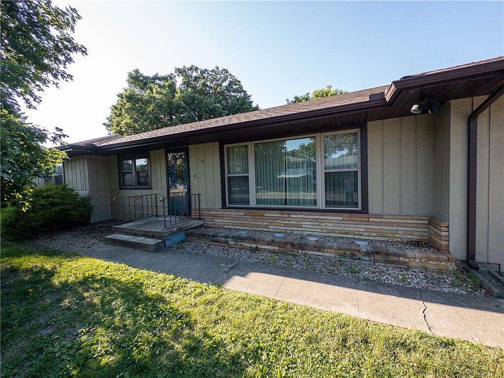 118 Mae Dr, Catlin, IL 61817 Zillow