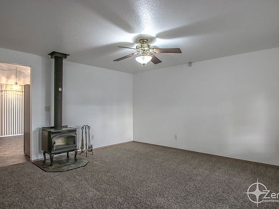 2nd image of 9008 NE 91st St