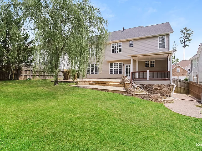 107 Fate Ct — Photo 14