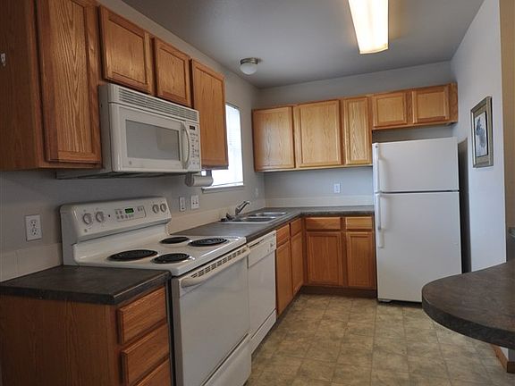 4th image of 535 Mitchell St #C-1
