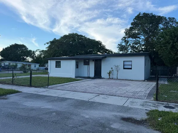 1721 NE 52nd St, Pompano Beach, FL 33064