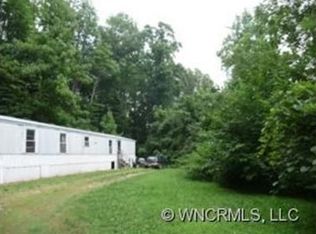 40 Mouchie Mountain Rd, Candler, NC 28715