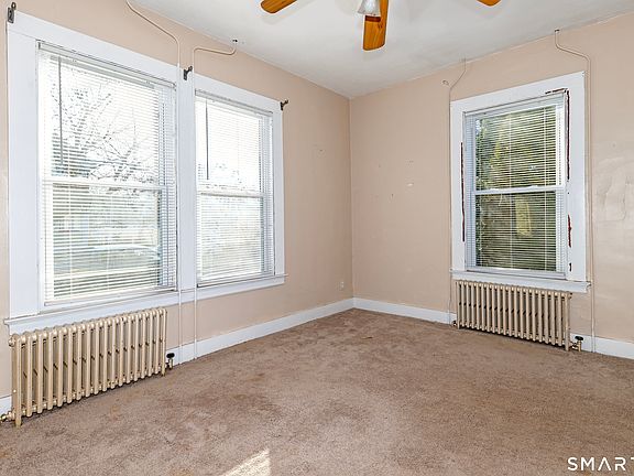 3rd image of 25 Clifton Street
