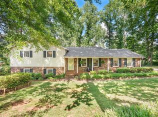 174 Brookgreen Dr, Inman, SC 29349