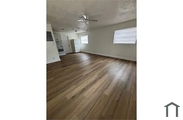 Building Photo - 2632-2638 NW 18th Terrace Oakland Park #33311