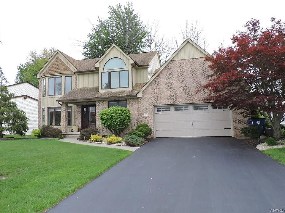 1st image of 7 Thames Ct