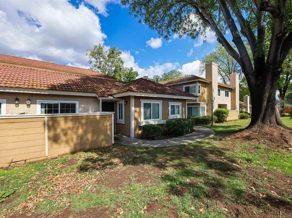 10713 Lisa Meadows Dr Unit C, Santee, CA 92071