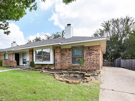 2nd image of 103 Hickory Springs Dr