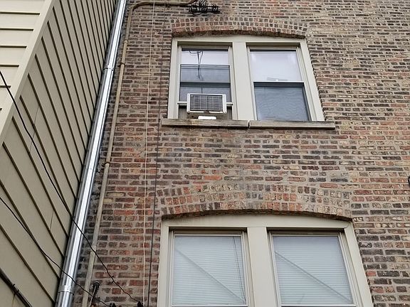 4th image of 7825 S Wood St