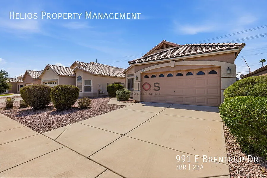 Spacious Tempe Home with Private Backyard, Covered Patio & 2-Car Garage — Photo 3
