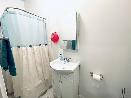 Rented by Ovation Properties, LLC | media 65