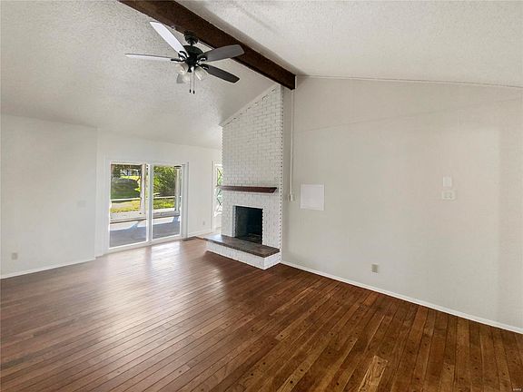 4th image of 2856 Amberglow Dr