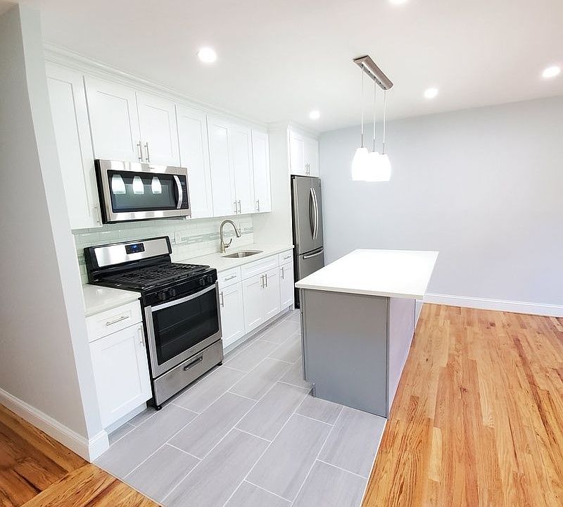 1st image of 55-16 31st Ave #3LL