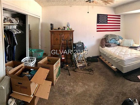 5th image of 4308 E Twain Ave