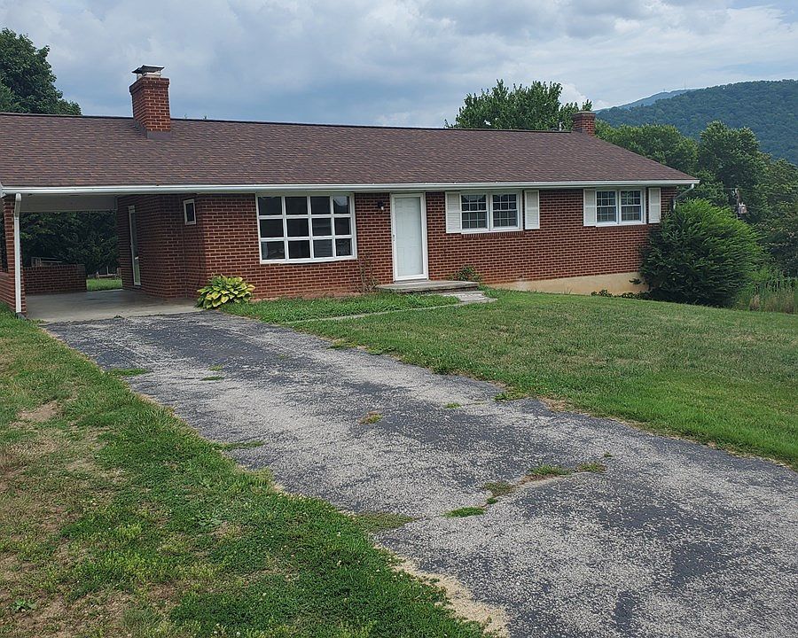 1st image of 166 Noahs Dr