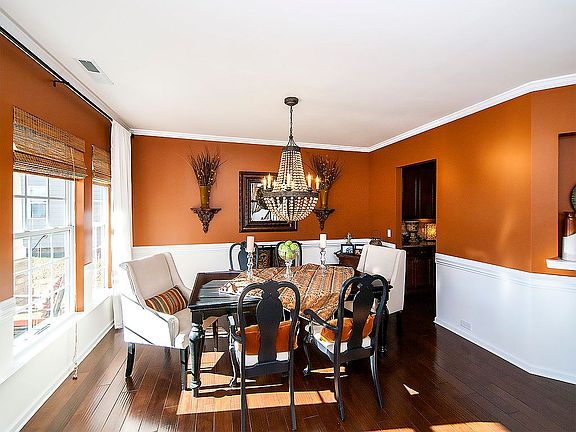 4th image of 5020 Helena Park Ln