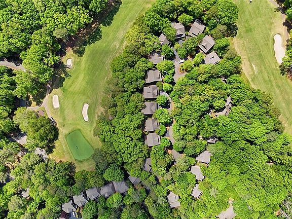 5th image of 67 Chestnut Knoll Ct