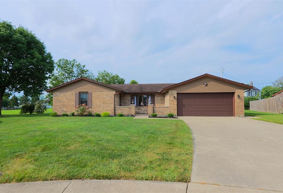 1st image of 76 Urban Ln