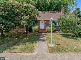 812 N Pitt St, Carlisle, PA 17013