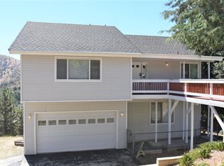 5556 Easter Dr, Wrightwood, CA 92397
