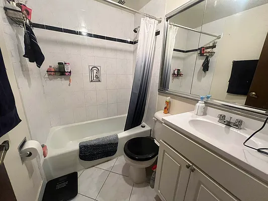 Rented by Guidance Realty Corp. | media 8