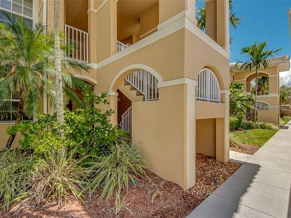5th image of 1083 Winding Pines Cir Unit 104