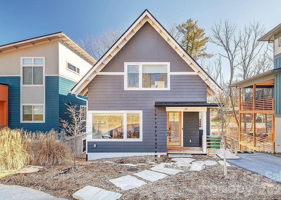 1st image of 21 Orrinel Way