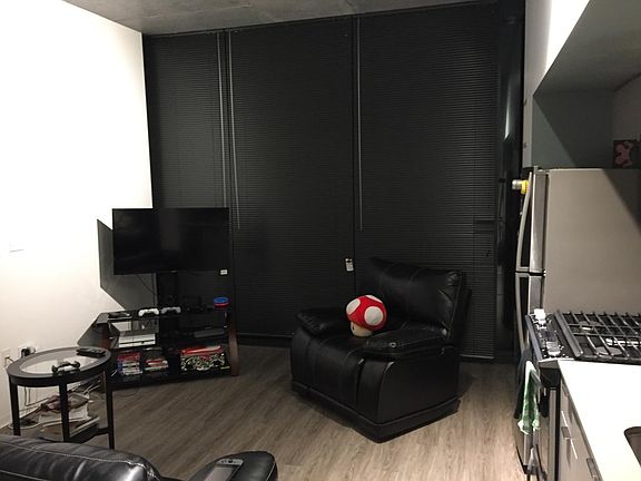 5th image of 2733 W Belden Ave Unit 510