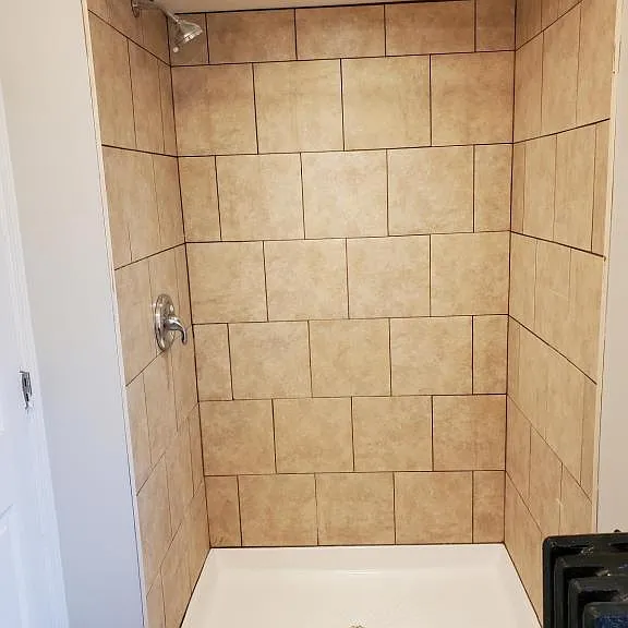 121 Clinton St — Photo 6